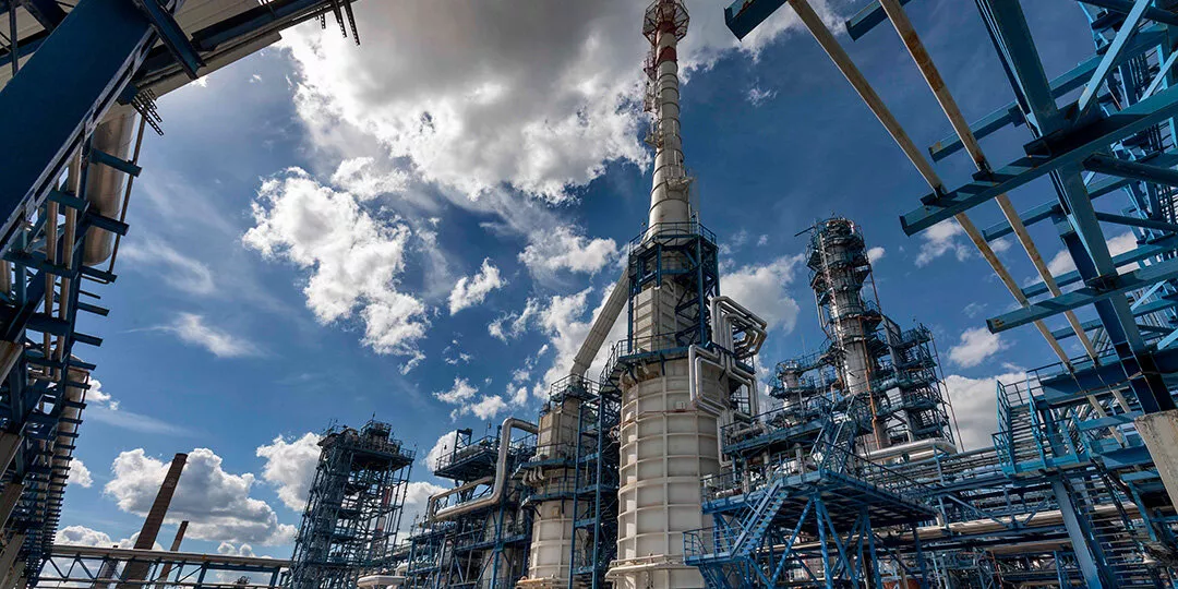 Структуру «Газпром нефти» и ГК «Цифра» попросили признать банкротом